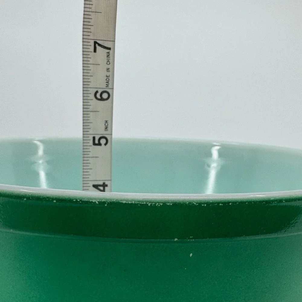 Pyrex Primary Colors Mixing Bowl 403 Green 2.5 Qt White Interior Vintage USA